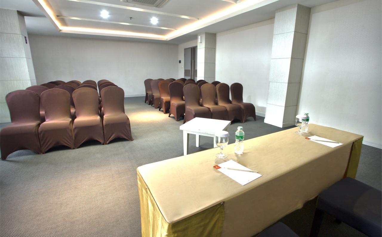 Tjokro Hotel 3*